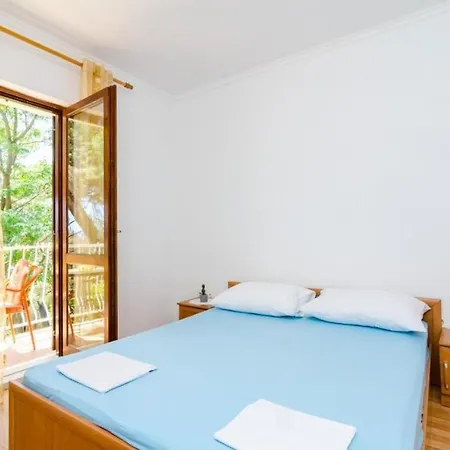 Apartmán & Papa - Basic Double With Balcony And Partial Sea View ... Mlini